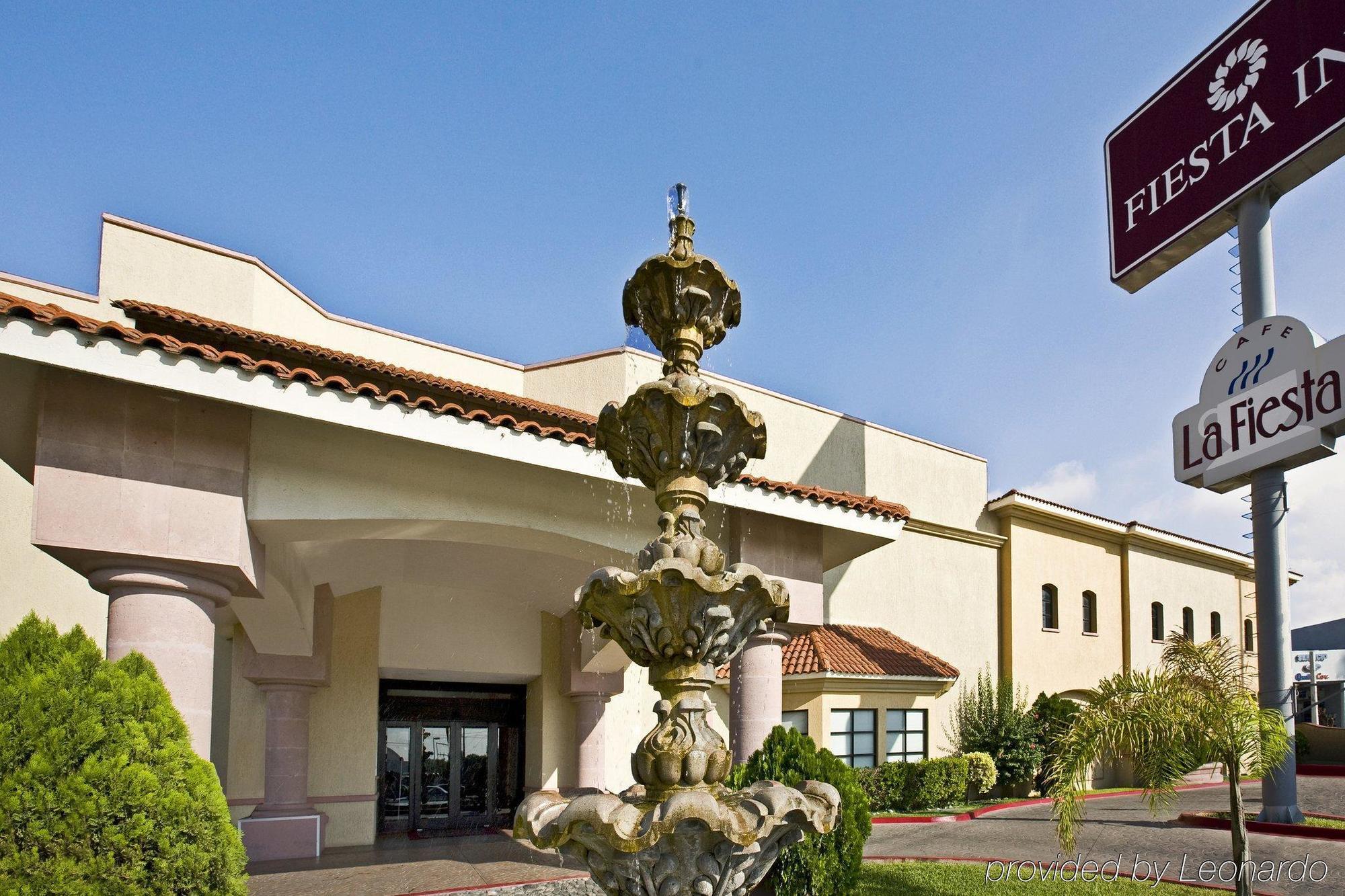 Fiesta Inn Monterrey La Fe San Nicolás de los Garzas Екстериор снимка