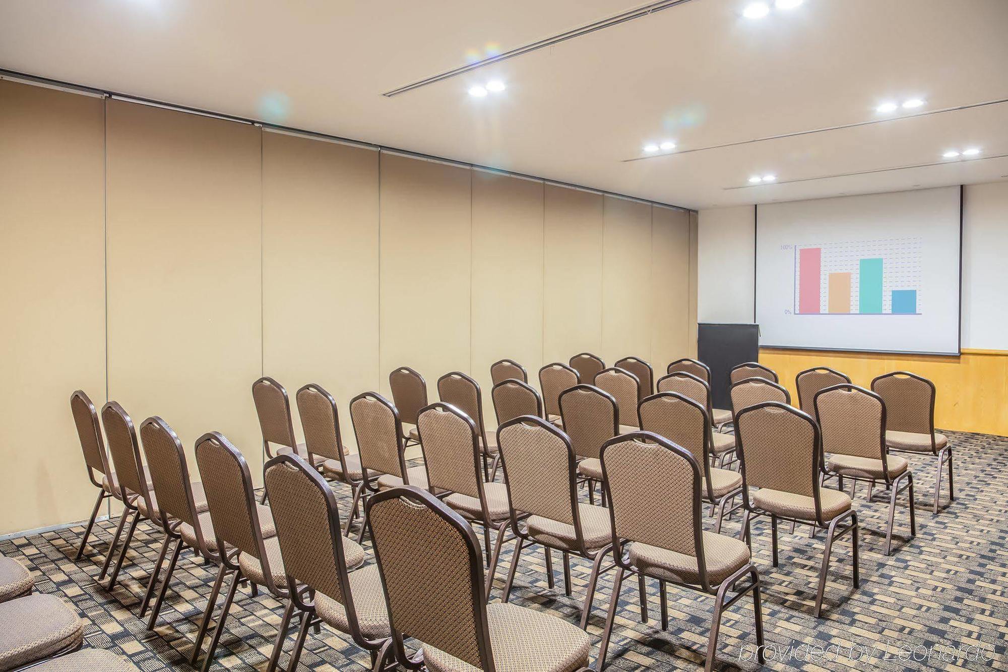 Fiesta Inn Monterrey La Fe San Nicolás de los Garzas Екстериор снимка